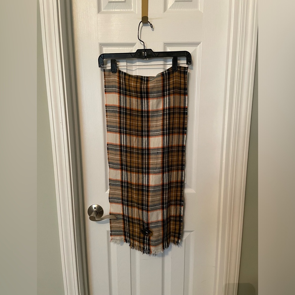 Orange, brown, and black Plaid Scarf with Tortoise Shell Button Accent. - Picture 4 of 4